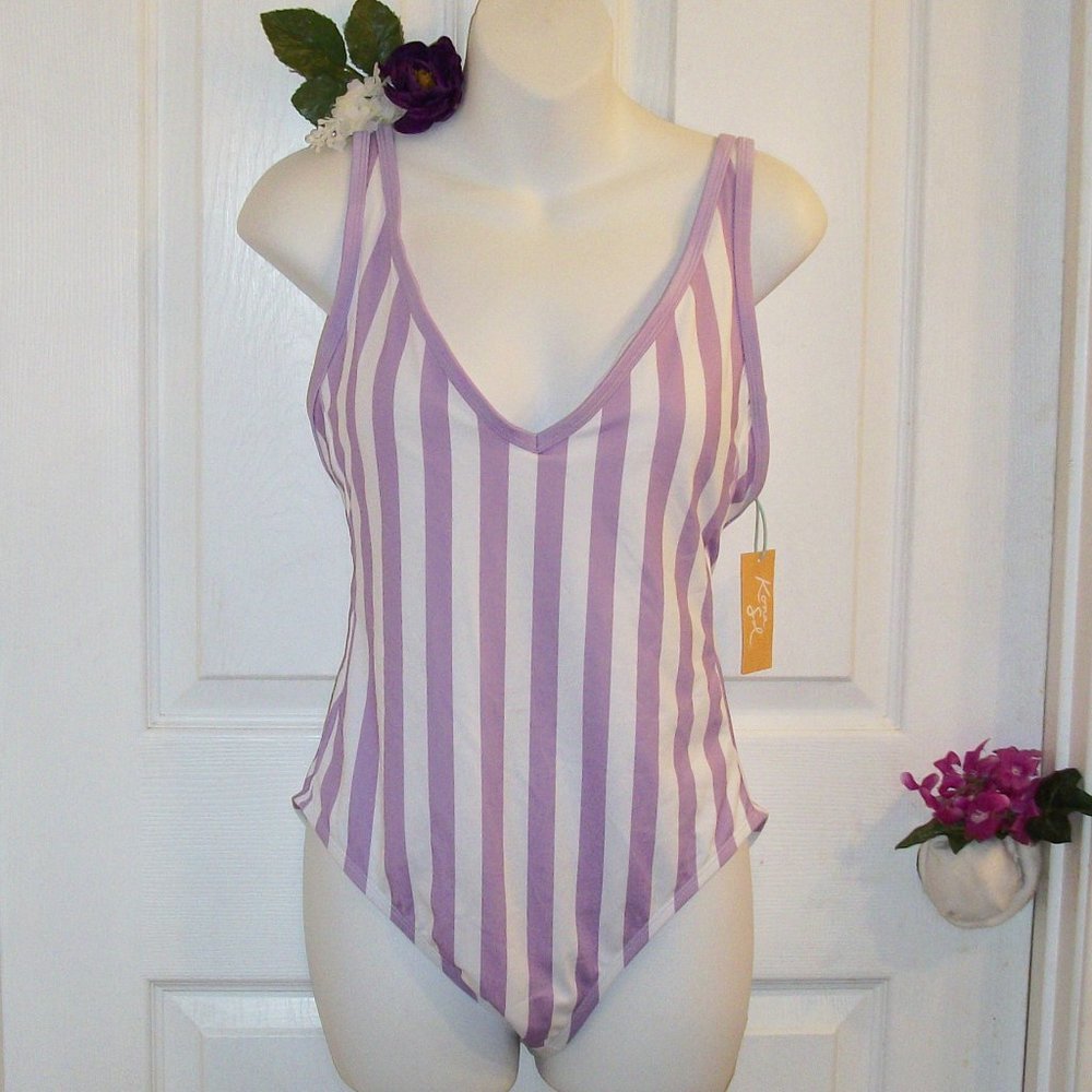 KONA SOL Sz M 8-10 NWT 1 Pc Swimsuit Lavender Purple & White Stripe Built-In Bra